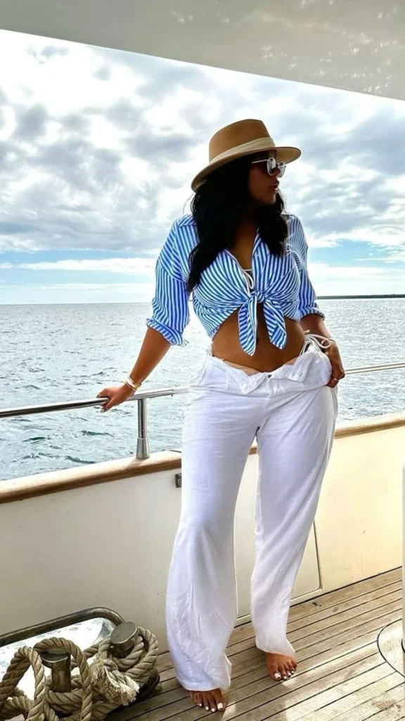 Stunning 20+ Boat Tour Outfit Inspirations for Sun & Sea