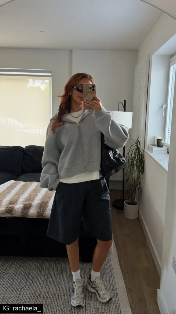 20+ Cozy Grey Zip Up Hoodie Outfit Inspos