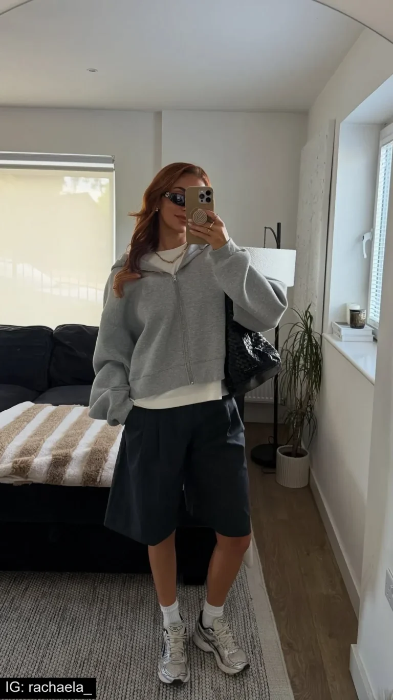 grey zip up hoodie outfit 1