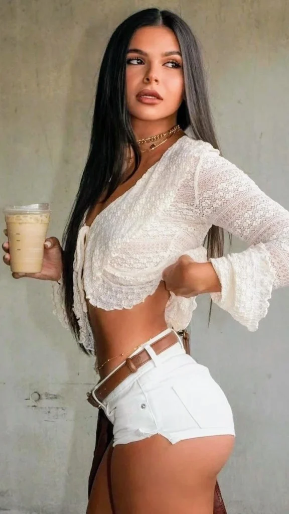 Edgy 25+ Micro Shorts Outfit You Need to See