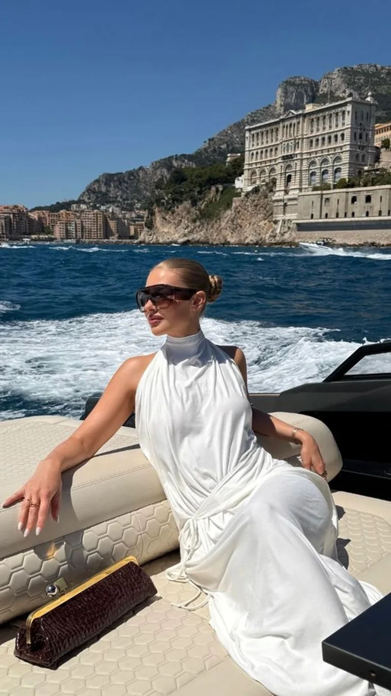 yacht outfit 1