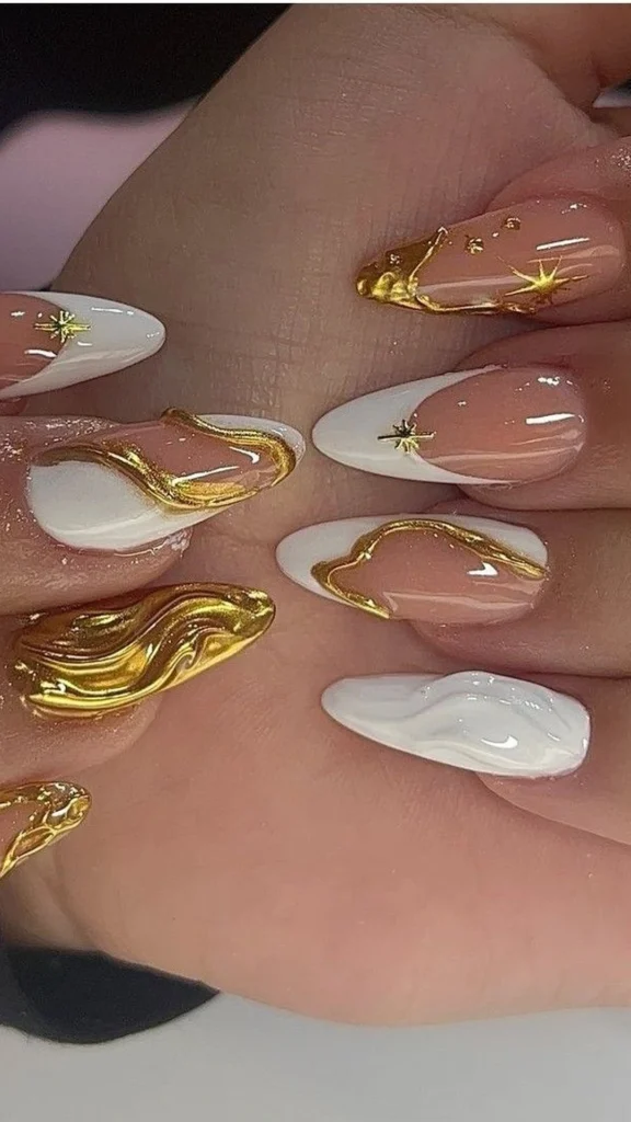 Get Ready for Stunning 10+ Gold Chrome Nails Inspo