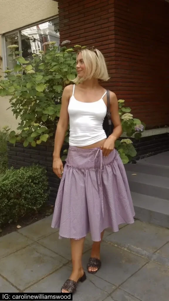Trendy 10+ Y2K Skirt Outfit Ideas for Nostalgic Vibes