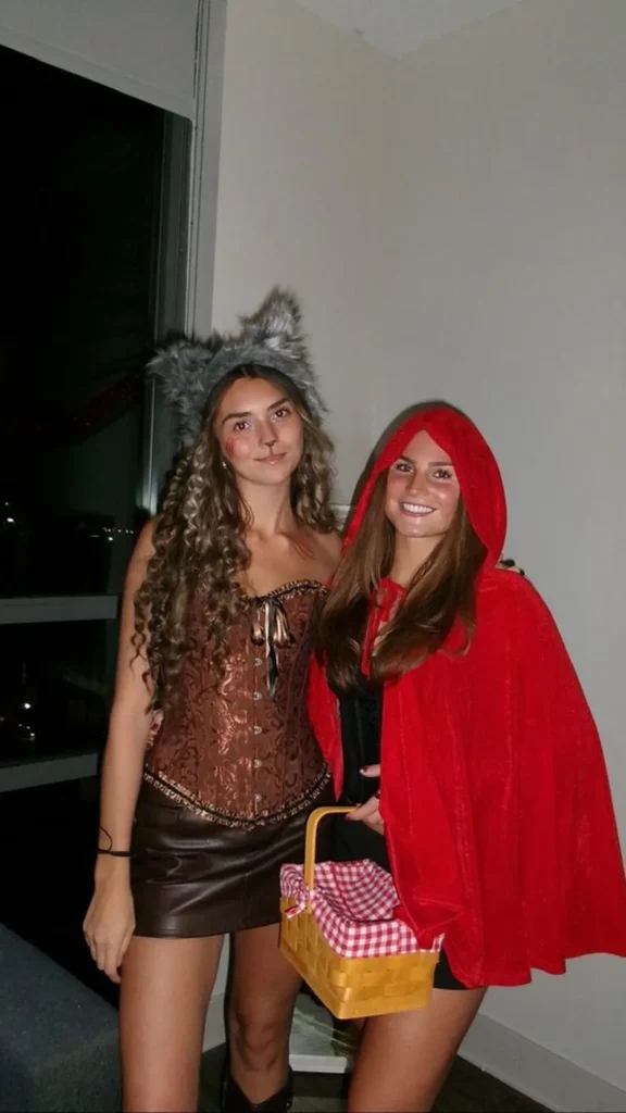 Classy 20+ Matching Halloween Costumes For Couples to Copy